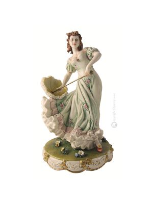 LADY WITH PARASOL Statuette statue figure porcelain Capodimonte handmade made in Italy exclusive