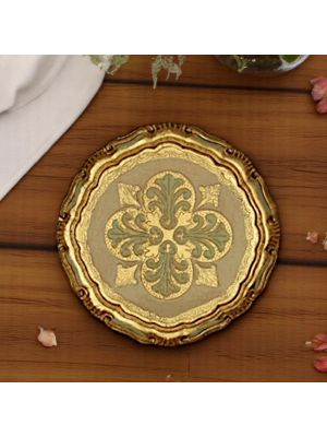 Refined wooden tray, hand decorated with 24K gold leaf in the heart of Florence.