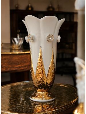 Vase ceramic artwork - Interior design - Gold flames and roses