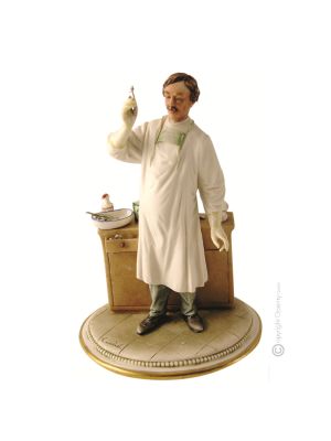 DENTIST Statuette statue figure porcelain Capodimonte handmade Made in Italy exclusive