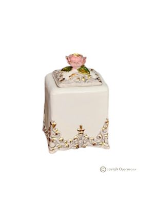 Box, decorative container in baroque style ceramic, with flowers and golden details, handmade.