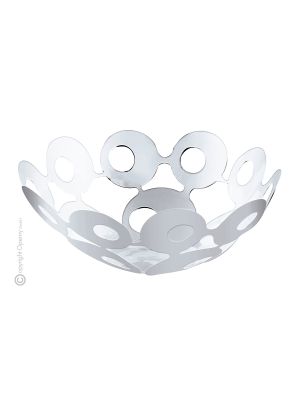 Silver bowl - Dining table decor idea - Round basket 70s style