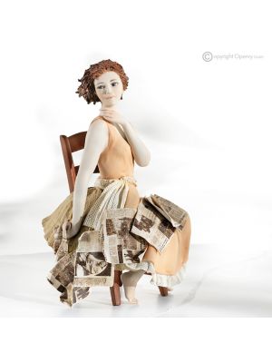 AUTUMN DAYS - Capodimonte statuette, pure handcrafted romanticism.