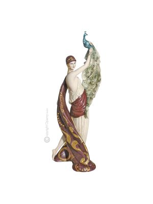 LADY WITH PEACOCK Statuette Statue Figure Porcelain Capodimonte Handmade Made in Italy Exclusive
